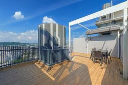 J Gateway (D22), Condominium #509664111